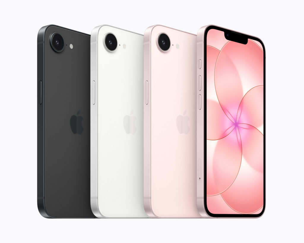 Apple iPhone 17e en colores negro, blanco y rosa, vista trasera y frontal mostrando su diseño plano, cámara única de 48 MP y pantalla con notch.